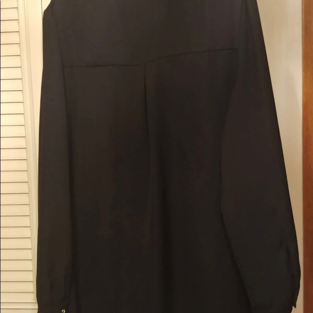 Shirt - Picture 3 of 7